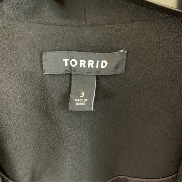 Torrid STRETCH CREPE BLAZER - Picture 4 of 7